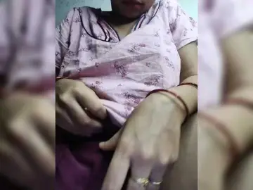 Tunnidelhi  live sex cam