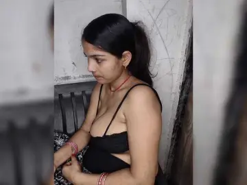 Tunnidelhi  live sex cam