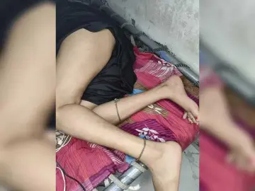 Tunnidelhi  live sex cam