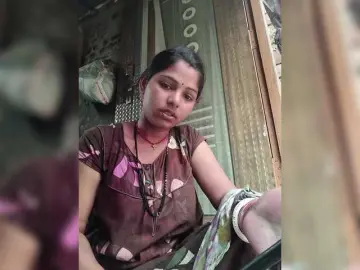 Tunnidelhi  live sex cam