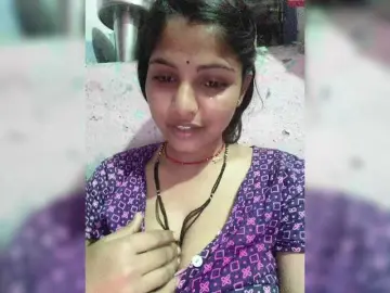 Tunnidelhi  live sex cam