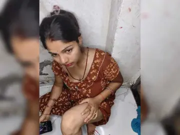 Tunnidelhi  live sex cam