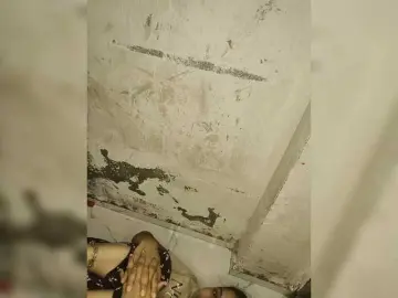 Tunnidelhi  live sex cam
