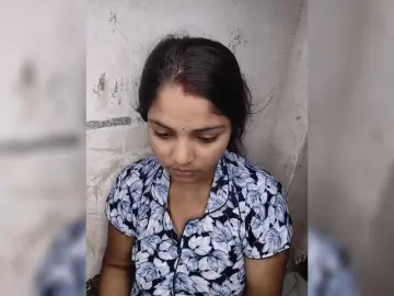 Tunnidelhi  live sex cam