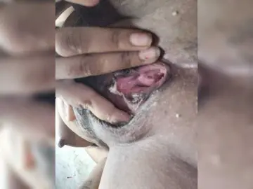 Tunnidelhi  live sex cam
