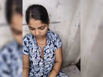 Tunnidelhi  live sex cam