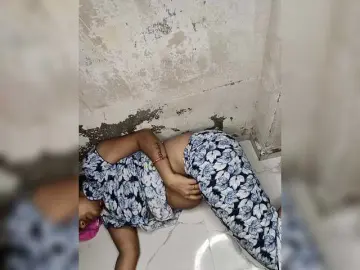Tunnidelhi  live sex cam