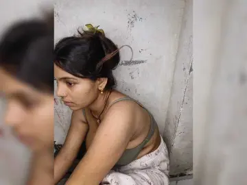 Tunnidelhi  live sex cam