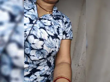 Tunnidelhi  live sex cam