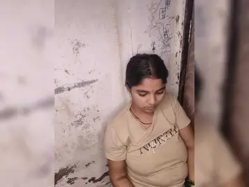 Tunnidelhi  live sex cam