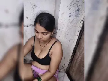 Tunnidelhi  live sex cam