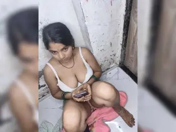 Tunnidelhi  live sex cam
