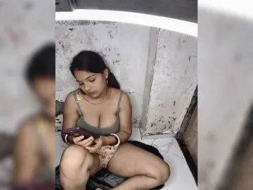 Tunnidelhi  live sex cam