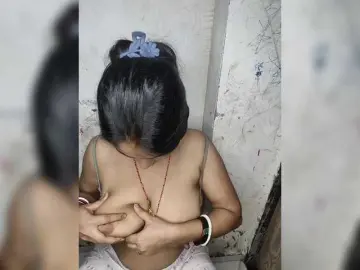 Tunnidelhi  live sex cam