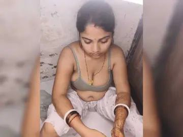 Tunnidelhi  live sex cam