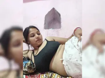 Tunnidelhi  live sex cam
