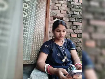 Tunnidelhi  live sex cam