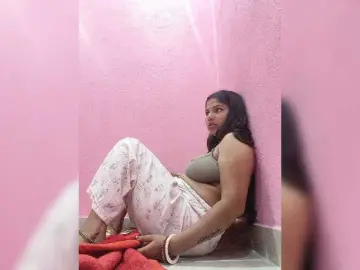 Tunnidelhi  live sex cam