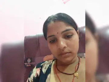 Tunnidelhi  live sex cam
