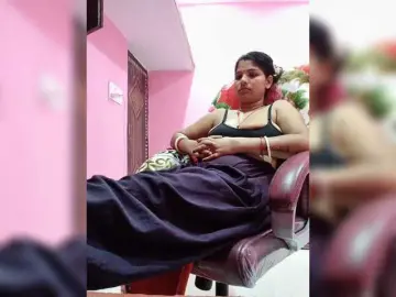 Tunnidelhi  live sex cam