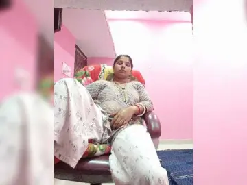Tunnidelhi  live sex cam
