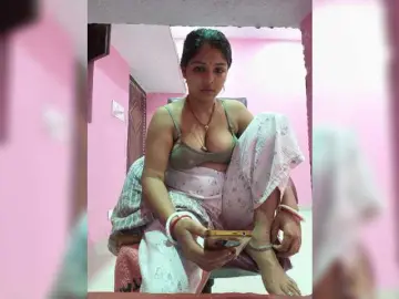 Tunnidelhi  live sex cam
