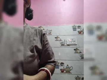 Tunnidelhi  live sex cam