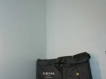 Girl30slutty  live sex cam