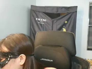 Girl30slutty  live sex cam