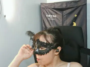 Girl30slutty  live sex cam