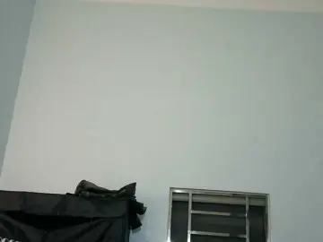 Girl30slutty  live sex cam