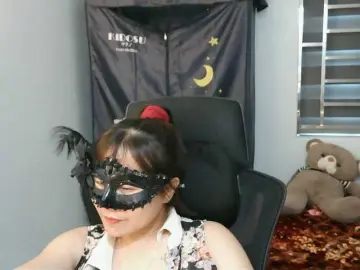Girl30slutty  live sex cam