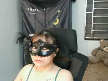 Girl30slutty  live sex cam