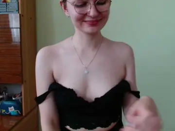 Ellyxcute  live sex cam