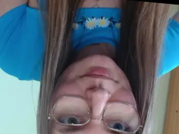 Ellyxcute  live sex cam