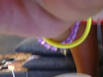 FlirtyAngels  live sex cam