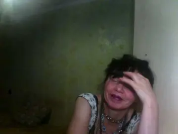 Josephinna  live sex cam