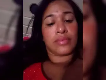 Letty33  live sex cam