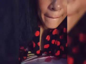 Letty33  live sex cam