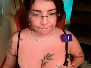LisaMonroe  live sex cam