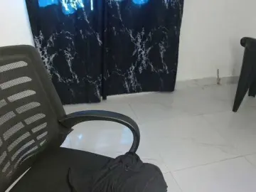 Nasty-fatpussyy  live sex cam