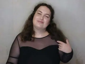 Vlada-13  live sex cam