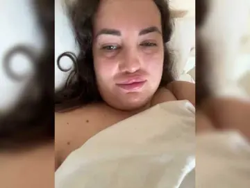Vlada-13  live sex cam