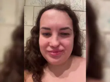 Vlada-13  live sex cam