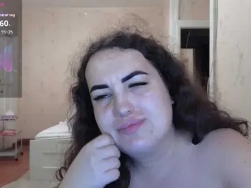 Vlada-13  live sex cam