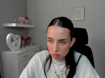 AdeleLive  live sex cam