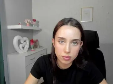 AdeleLive  live sex cam