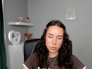 AdeleLive  live sex cam