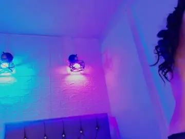 Andrea-lovely1  live sex cam