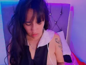 Andrea-lovely1  live sex cam